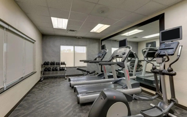 Fairfield Inn & Suites Hutchinson