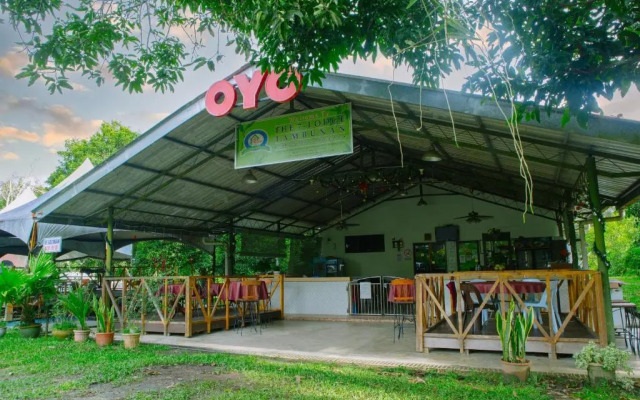 OYO 90037 The 7 Lodge Tambunan