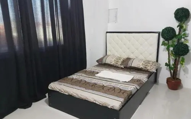 N&J Lopez Lodging House