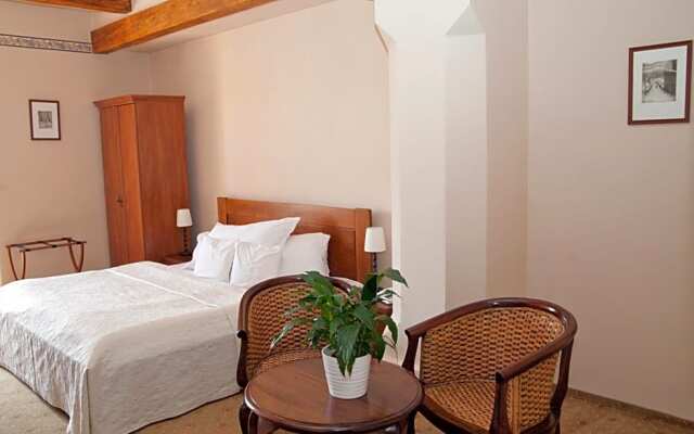 Hotel U Zlateho lva