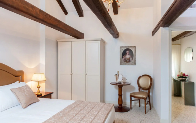 San Teodoro Palace Luxury Apartments