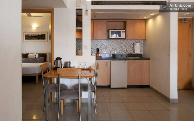 Tristar Service Apartments