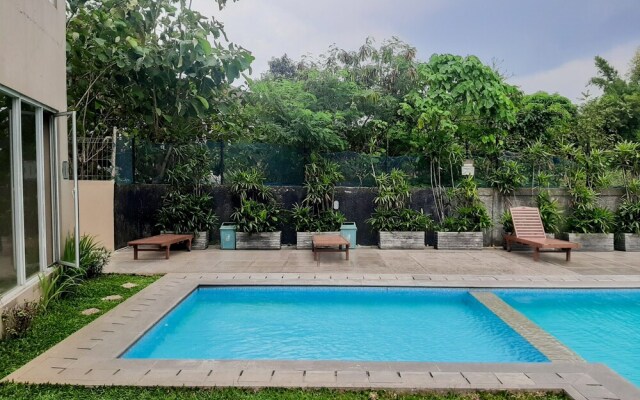 Comfort And Cozy Living 2Br At Medina Apartment