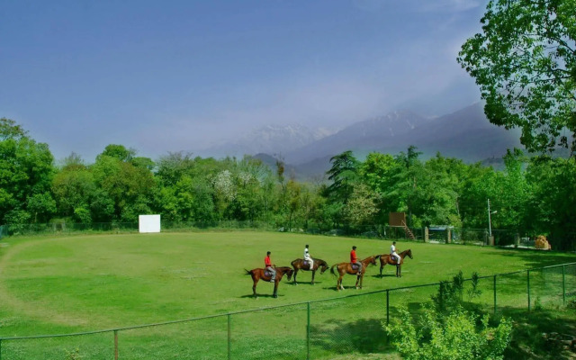 WelcomHeritage Taragarh Palace