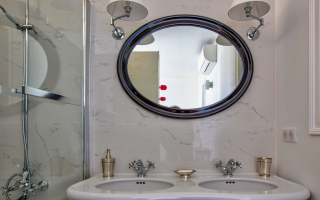 Chateau du Palanquey & SPA