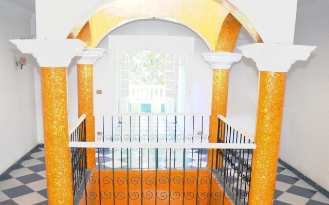 Orient Star Hotel