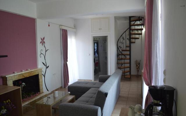 Serenity House Aigio Dimitropoulos