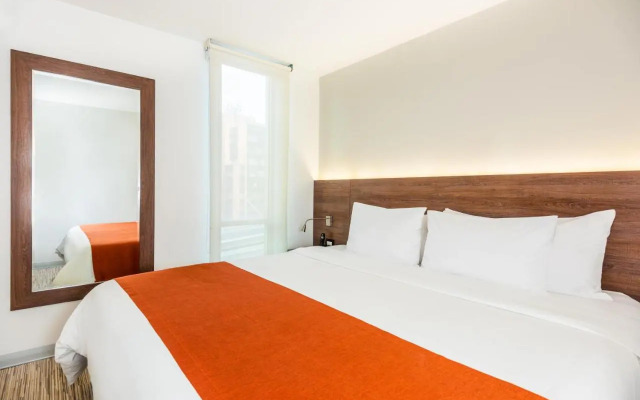 Bogotá 100 Design Hotel By Sarasti