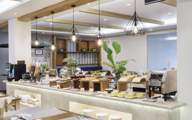 Swiss-Belcourt Lombok