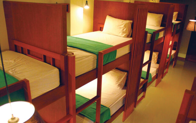 Phangan Pearl Hostel