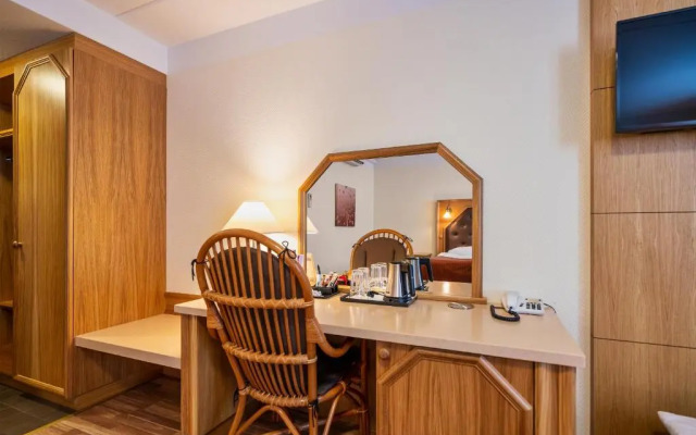 Best Western Vallonia Garden