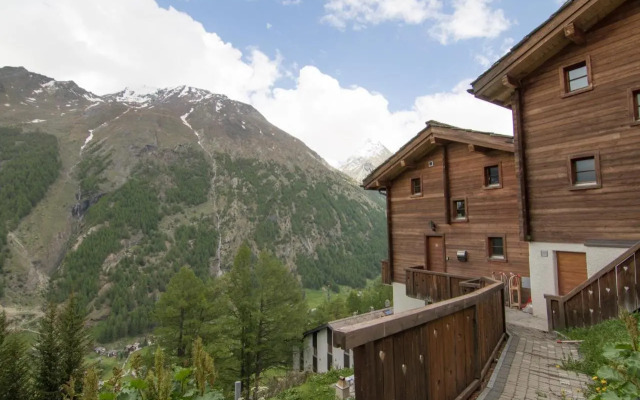 Mountain Village 11