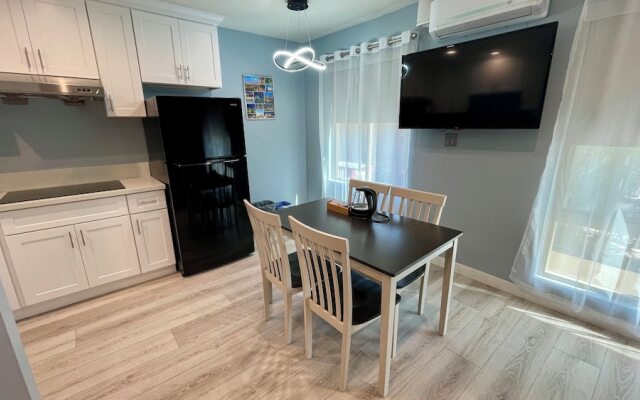 Quintessence ApartHotel