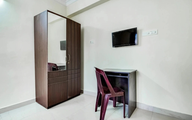 Stay Inn Luxury Service Apartments by OYO Rooms