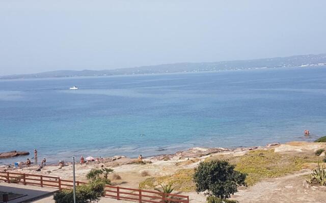 Casa Vacanze Fronte Mare Calasetta "CA' U CAPPUN"
