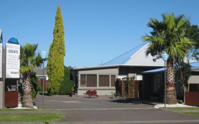 Sequoia Acacia Lodge Motel - Hotel Accommodation Rotorua