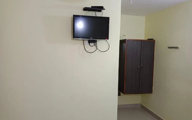 Vishnu Residency By OYO Rooms