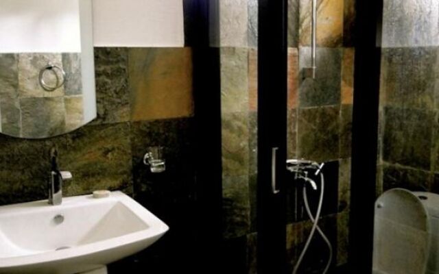 Ti Cabanon, managed Cabe Ltd