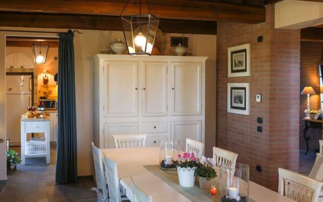 Spacious Peccioli Villa