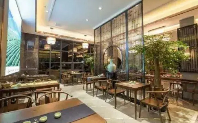 Tea Source Hotel