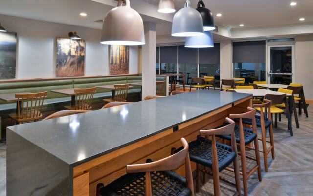 Comfort Inn & Suites Goshen - Middletown