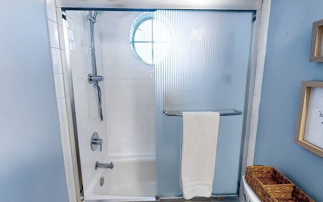 Siesta Bayside by Pool & Tennis