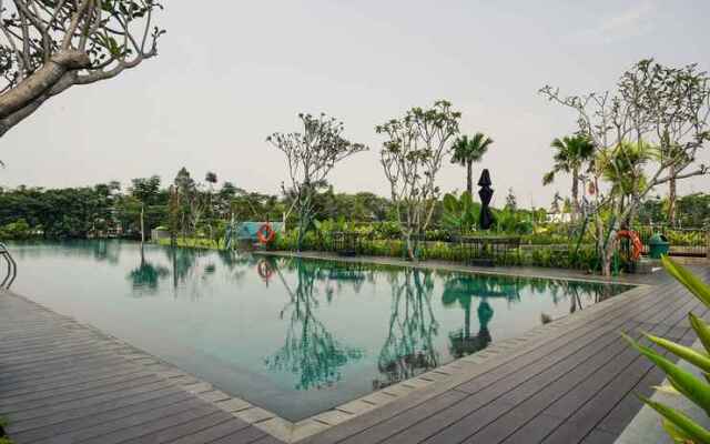 1BR Comfy Apartment at CitraLake Suites By Travelio