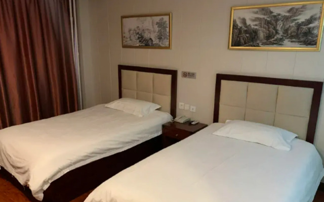 Shuaifu Tianyuan Hotel