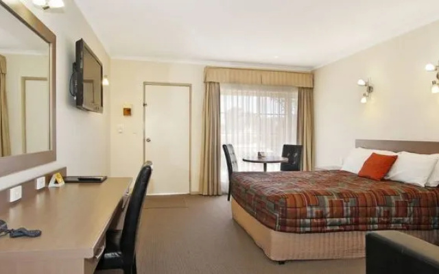 Econo Lodge Heritage Inn Wagga – Guest Rooms – Wagga Wagga