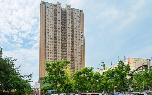 Jinjiang Peninsula Seasons Hotel