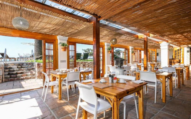 Harbour House Hotel