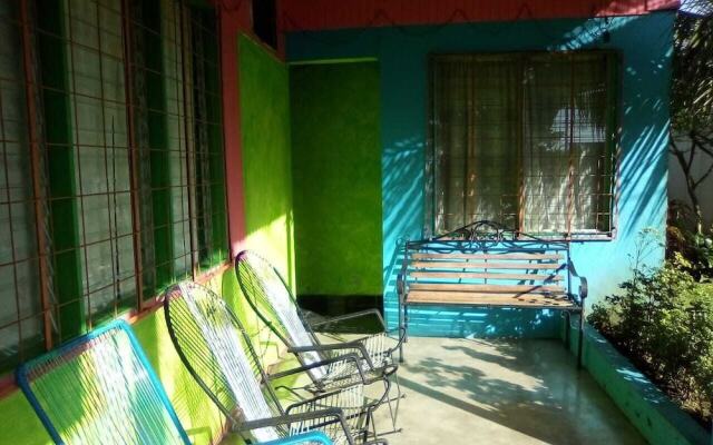 Chill Out Arenal Hostel