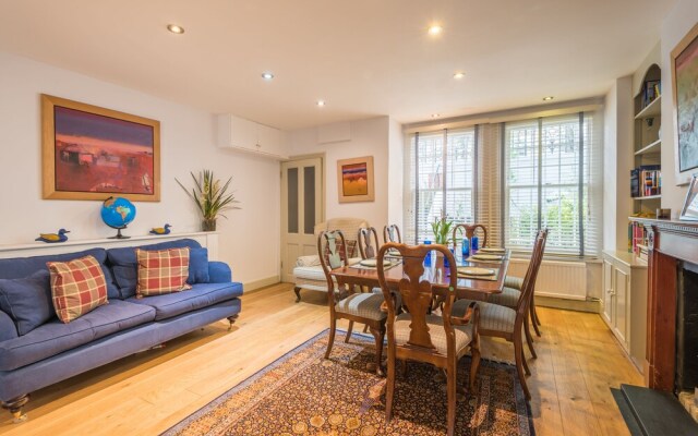Large Family home in Fulham