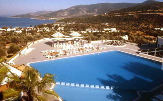 Nish Bodrum Resort