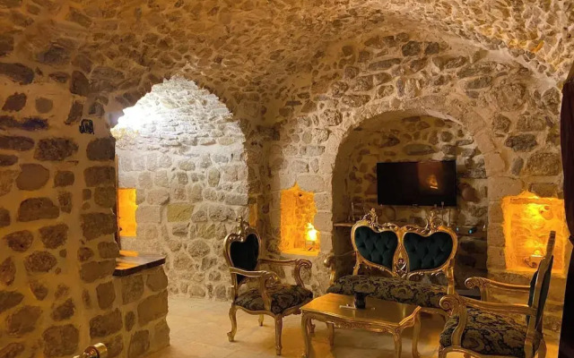 antikhan otel