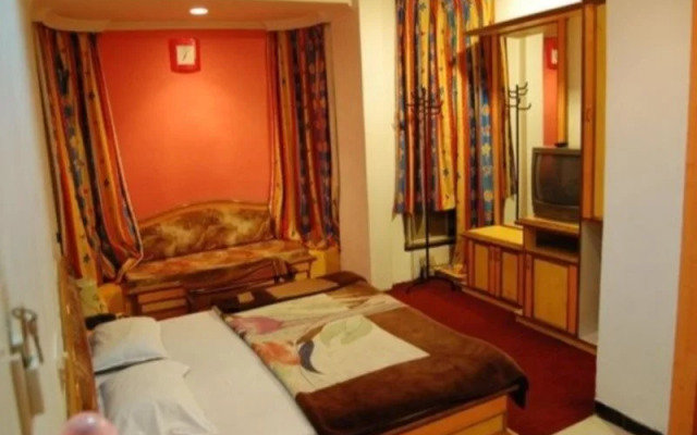 Hotel Kachnar