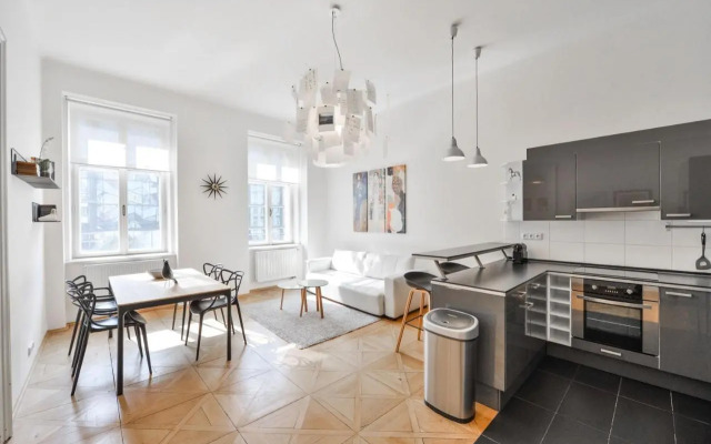 Kafka's Head Apartment