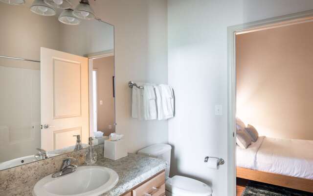 Mint House Greenville - Downtown