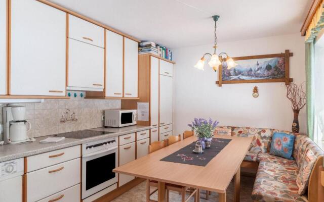 Ferienhaus Familien und Gruppenhaus Garten Grillkamin