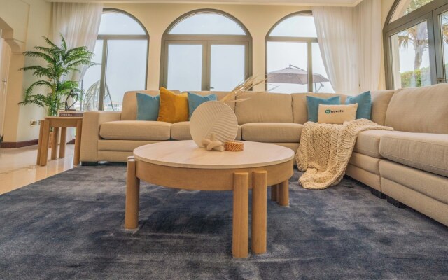 HiGuests - Palm Island