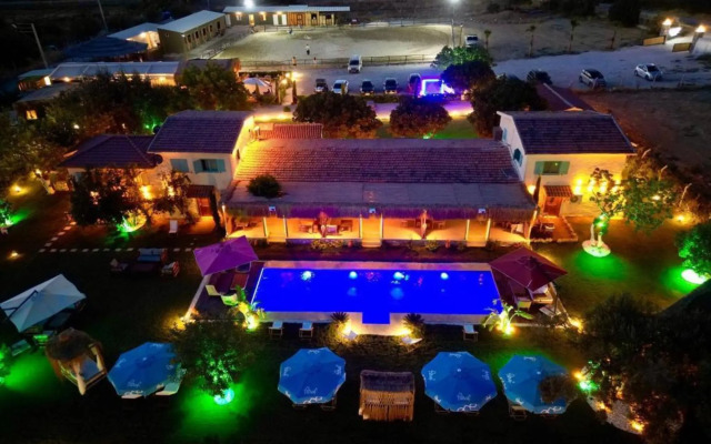 Ride And Stay Hotel