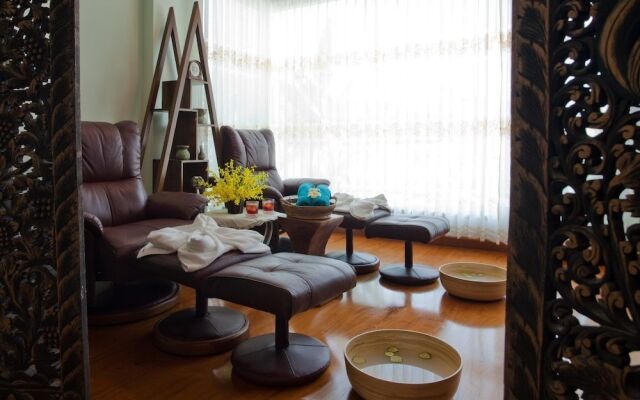 RK Riverside Resort And Spa