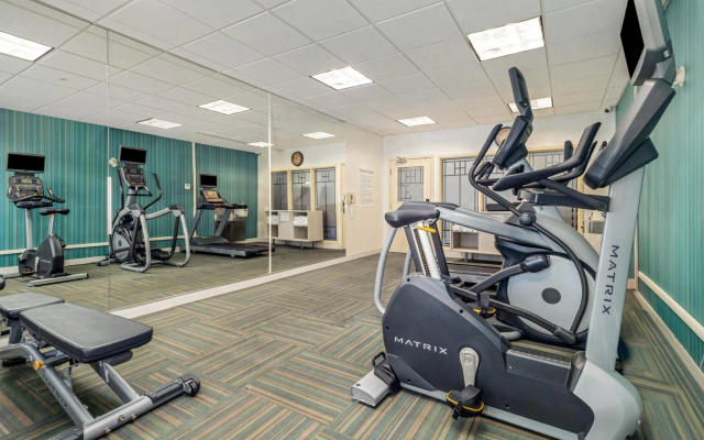 Holiday Inn Express & Suites Medicine Hat Transcanada Hwy 1 by IHG