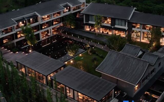 Yixing UTTAMAM Bamboo Sea Homestay