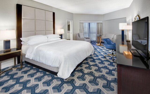 Sheraton Eatontown Hotel