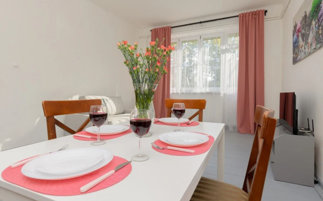 Apartment Aleja Wilanowska by Renters