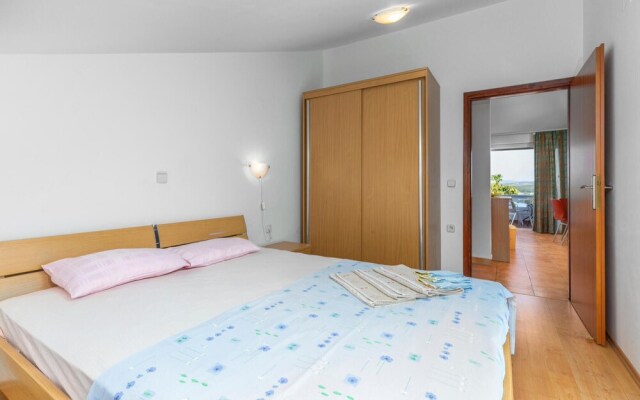 Beautiful Home in Punat With Wifi and 2 Bedrooms