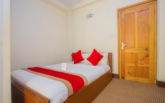 OYO 255 White Zambala Hotel