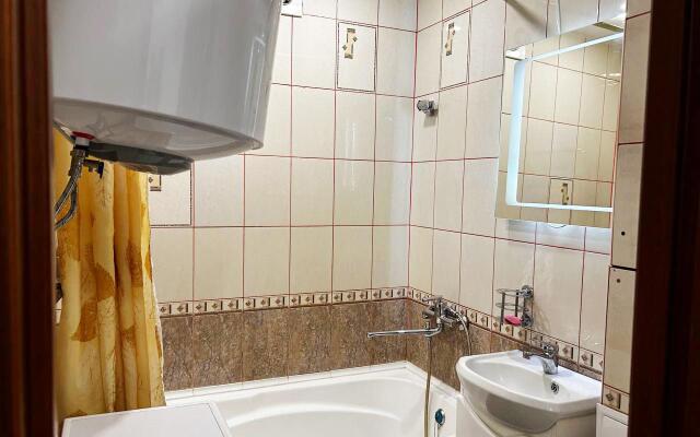 На Север на улице Буркова