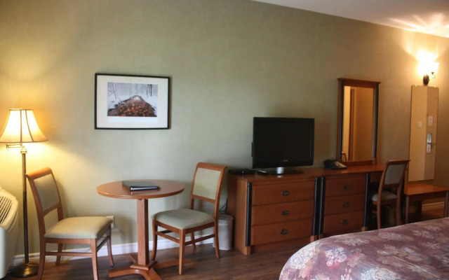 Cedar Meadows Resort & Spa, an Ascend Collection Resort